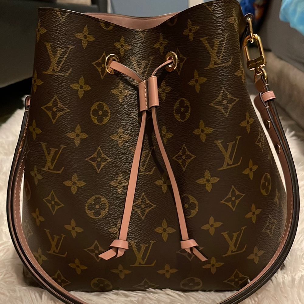 Louis Vuitton Monogram Canvas Bucket Bag with Pink Trim